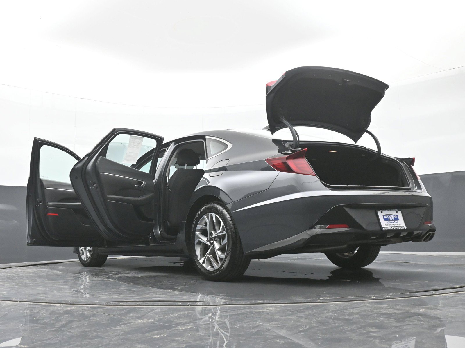 Certified 2023 Hyundai Sonata SEL w/ Preferred Accessory Package FWD image 50