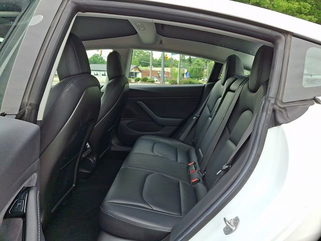 Used 2018 Tesla Model 3 Long Range RWD image 12
