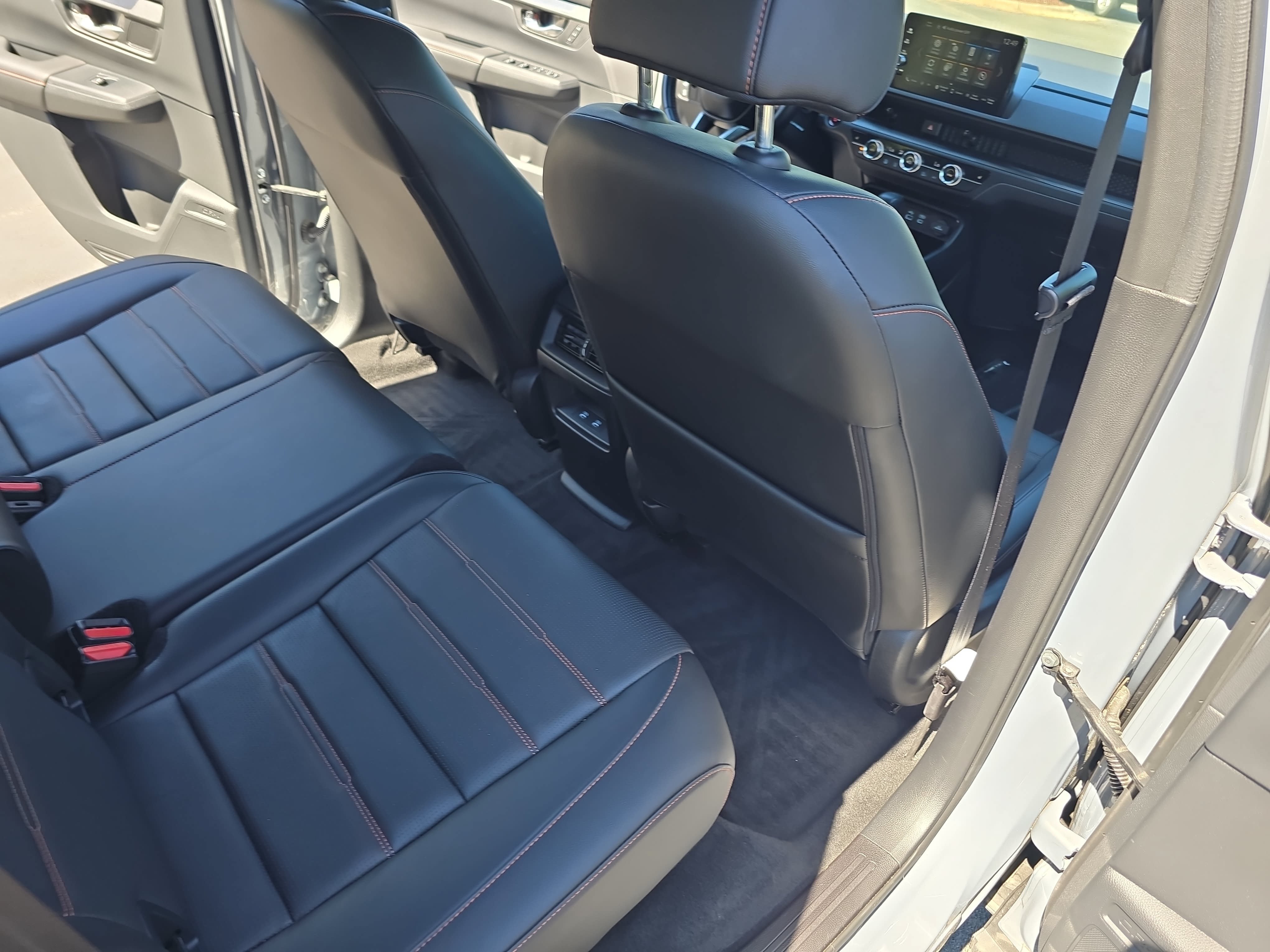 Used 2025 Honda CR-V Sport-L image 11