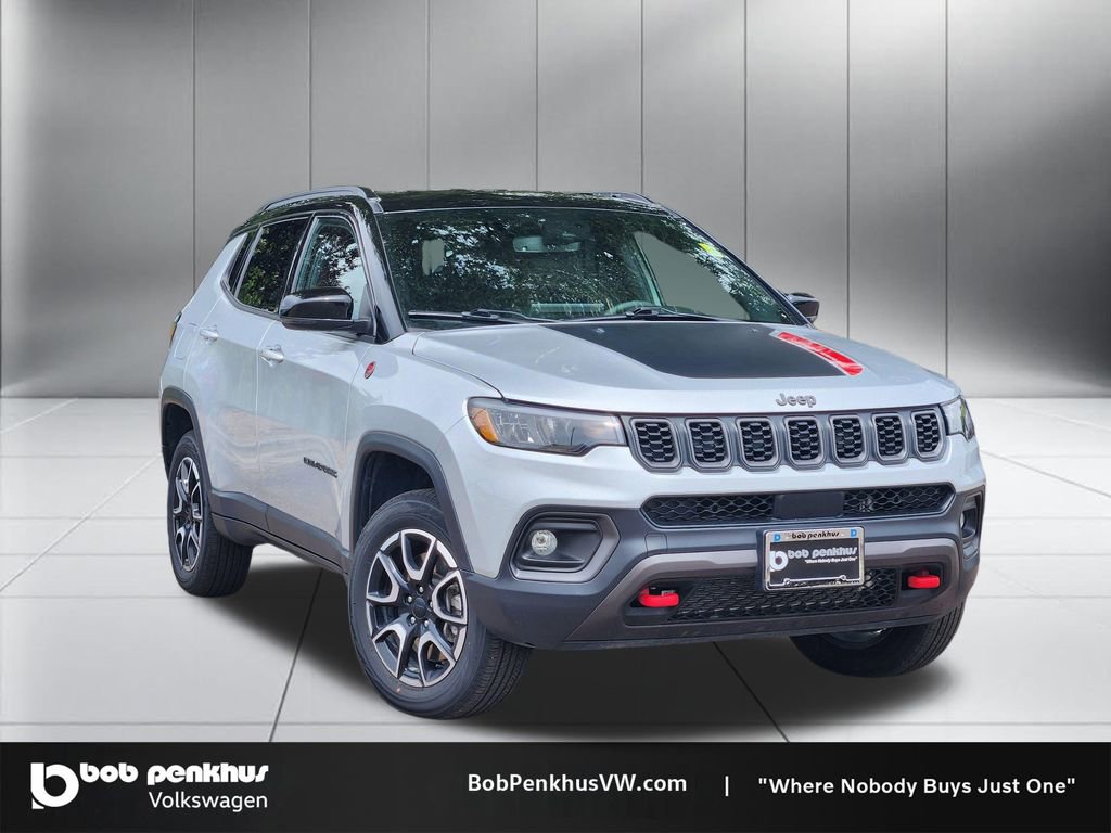 Used 2024 Jeep Compass Trailhawk