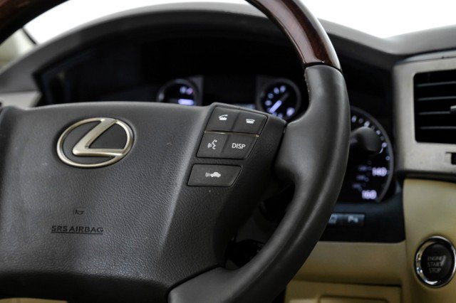 Used 2014 Lexus LX 570 4WD image 17