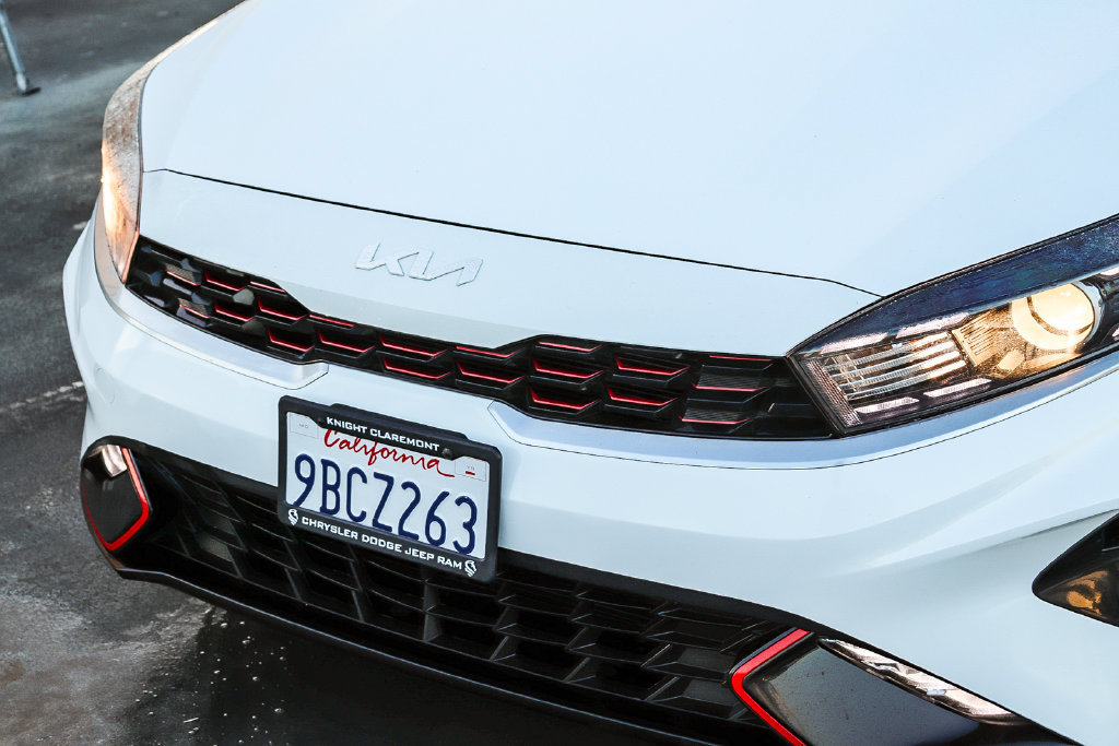 Used 2022 Kia Forte GT-Line FWD image 6