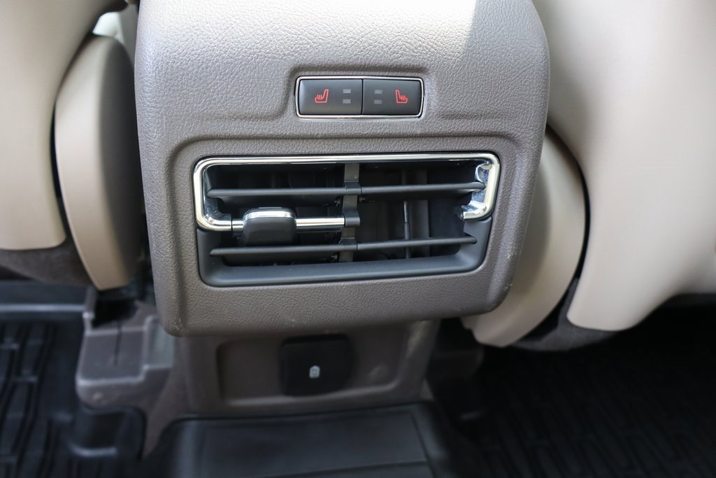 Used 2022 Lincoln Corsair Reserve w/ Equipment Group 201A image 21