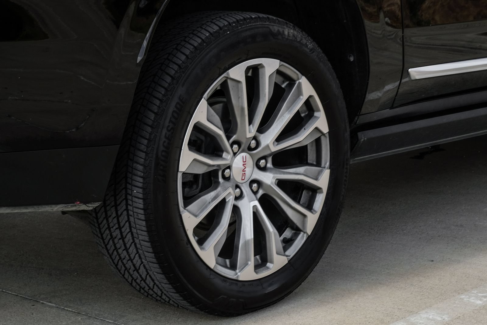 Used 2021 GMC Yukon XL Denali w/ Denali Premium Package RWD image 75