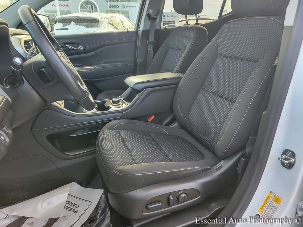 Certified 2022 GMC Acadia SLE w/ Driver Convenience Package image 9