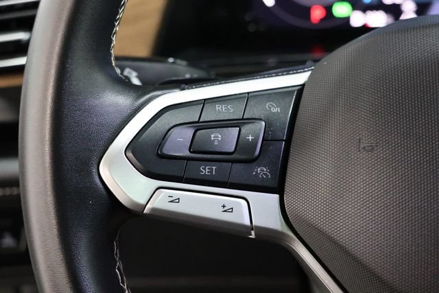 Used 2025 Volkswagen Atlas SE FWD image 20
