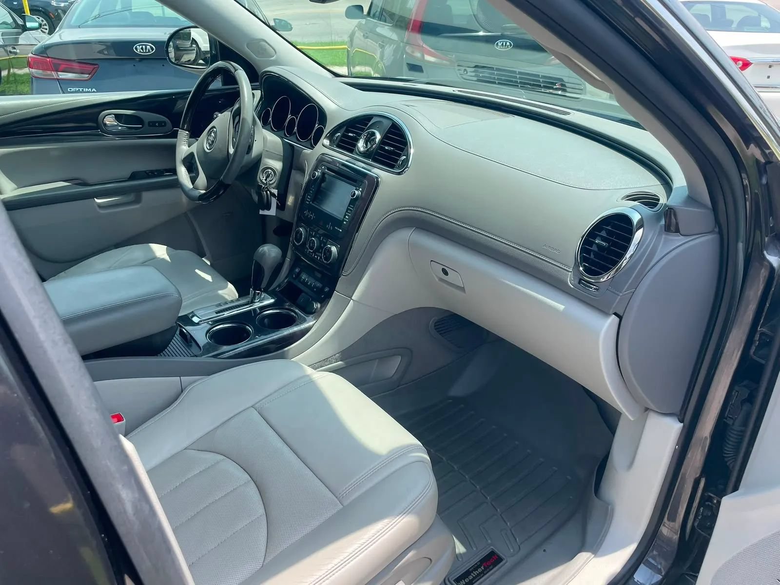 Used 2015 Buick Enclave Leather FWD image 14