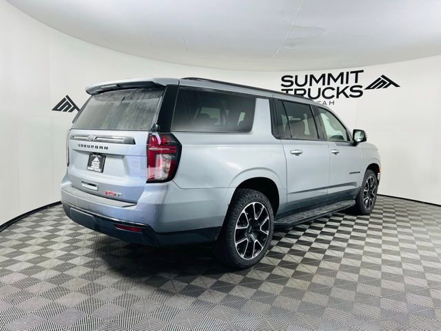 Used 2024 Chevrolet Suburban RST w/ Luxury Package image 4