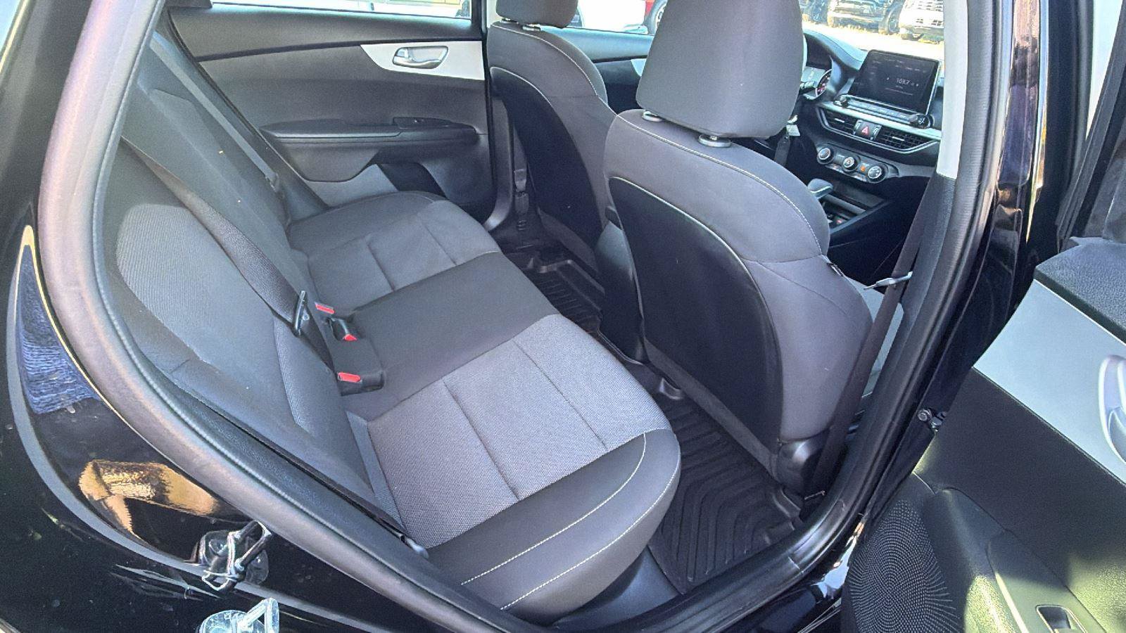 Used 2024 Kia Forte LX FWD image 21