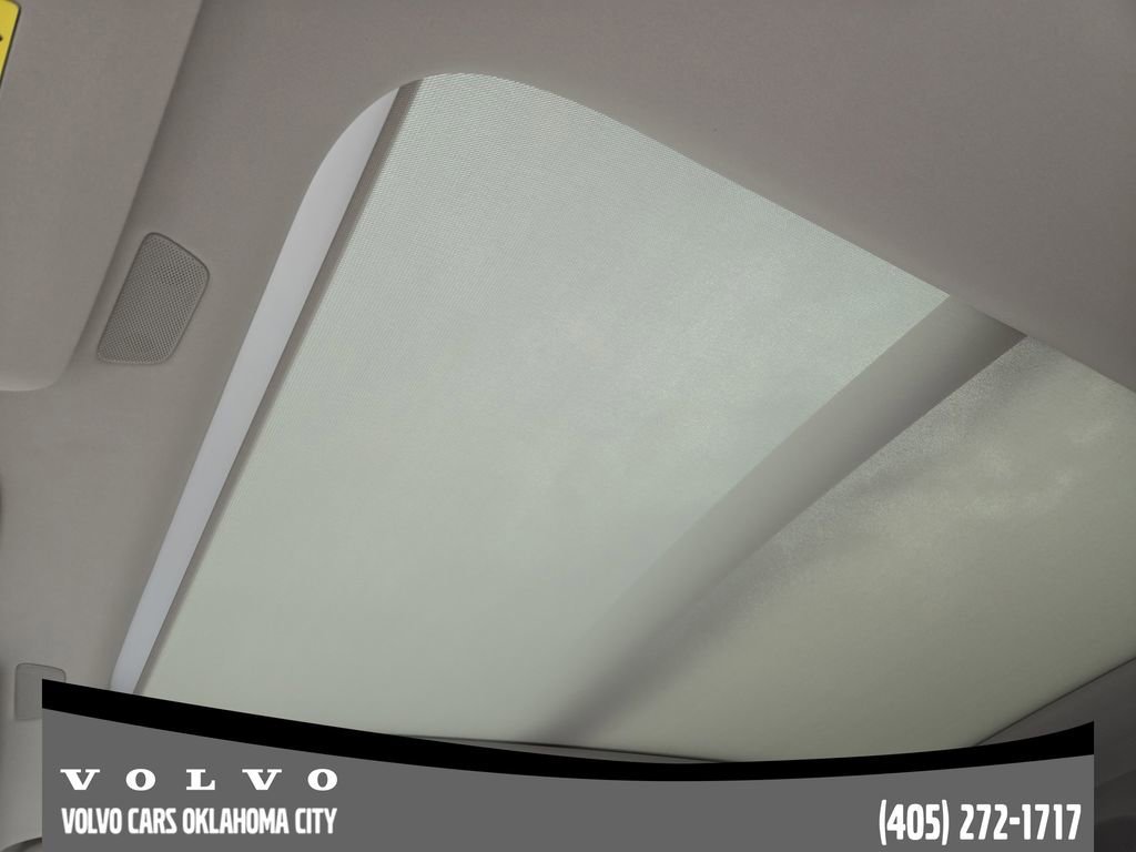 Used 2026 Volvo XC90 B6 Ultra image 24