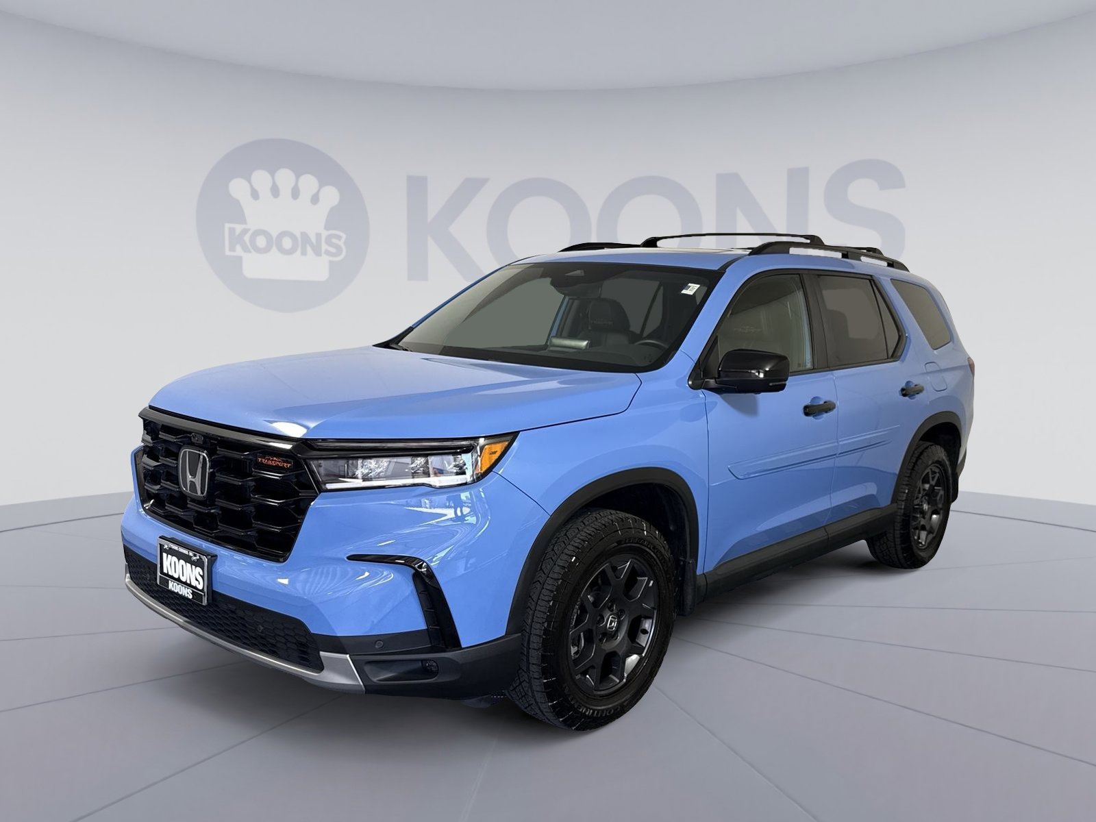 Used 2025 Honda Pilot TrailSport image 1