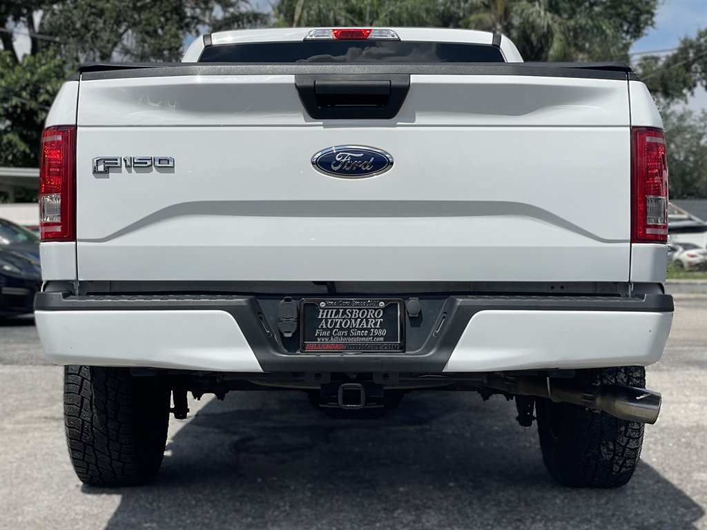 Used 2017 Ford F150 XLT AWD/4WD image 8
