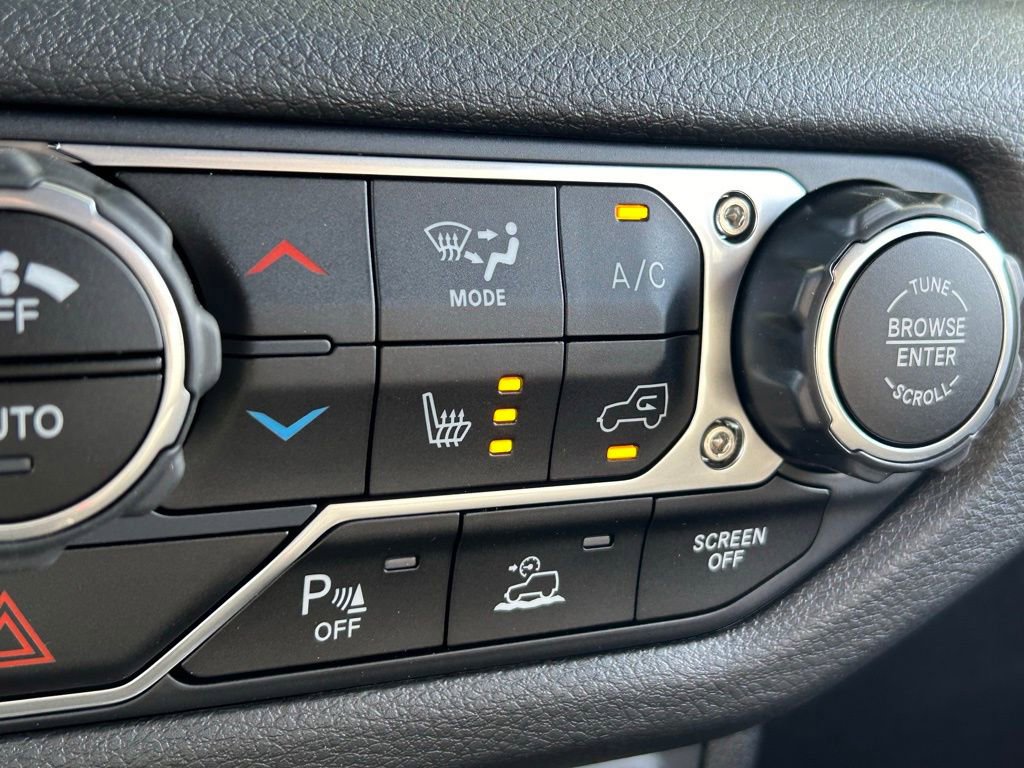 New 2024 Jeep Wrangler Willys image 39