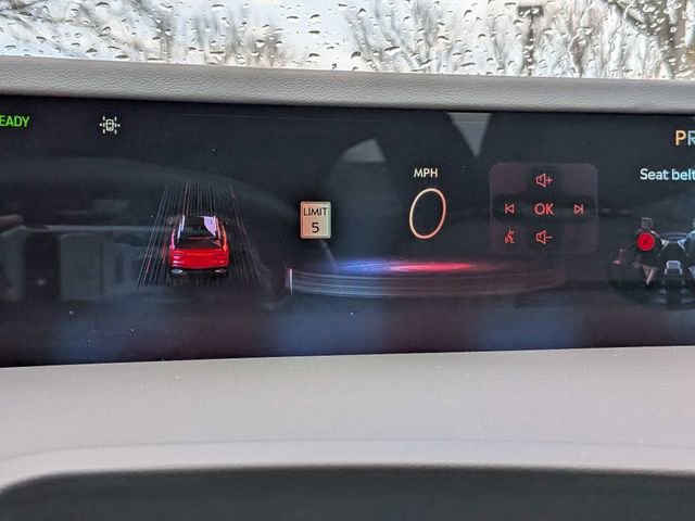 Used 2025 Lincoln Nautilus Reserve image 25