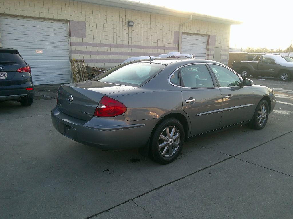 Used 2007 Buick LaCrosse CX image 4