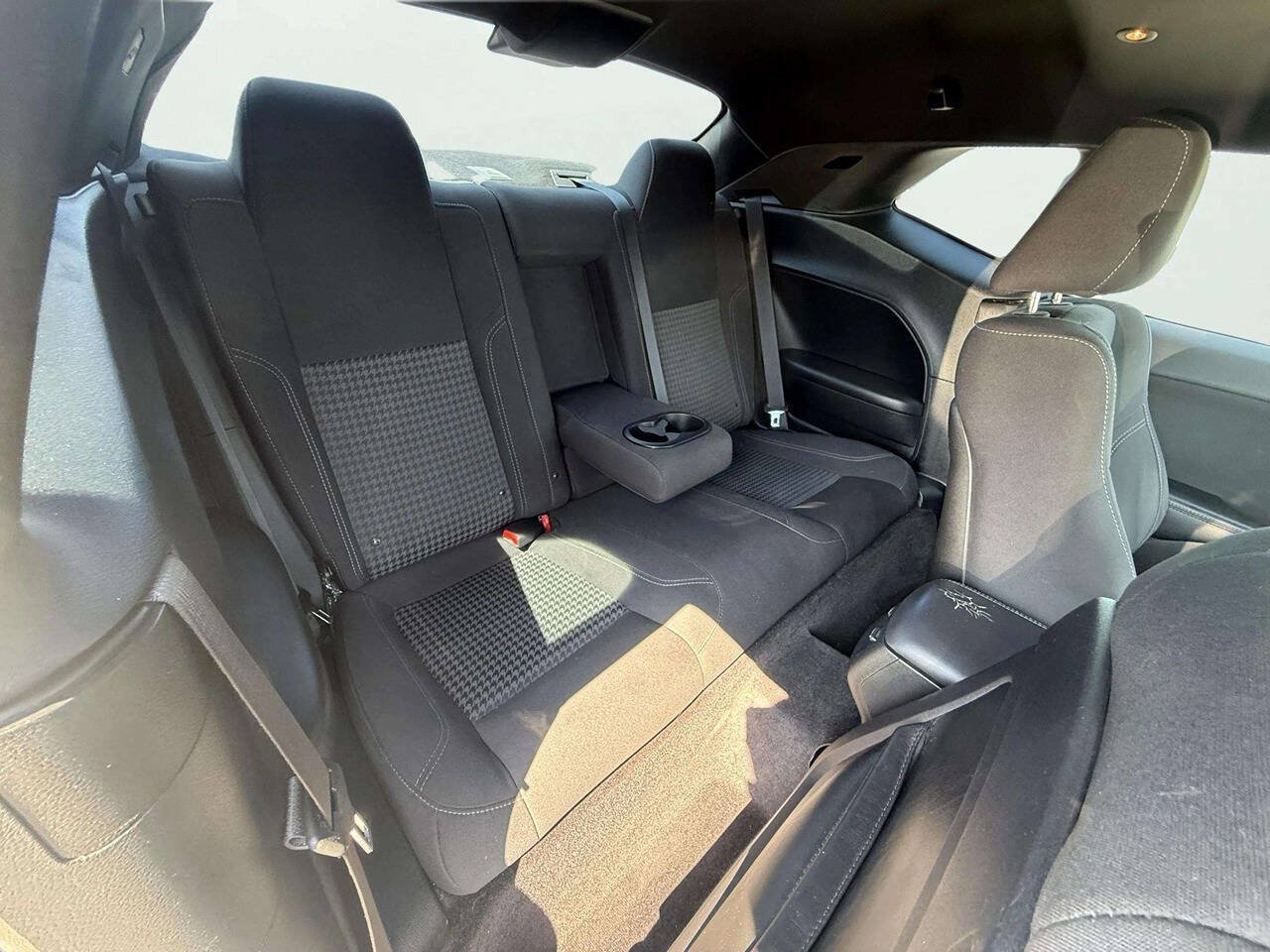 Used 2018 Dodge Challenger SXT RWD image 13