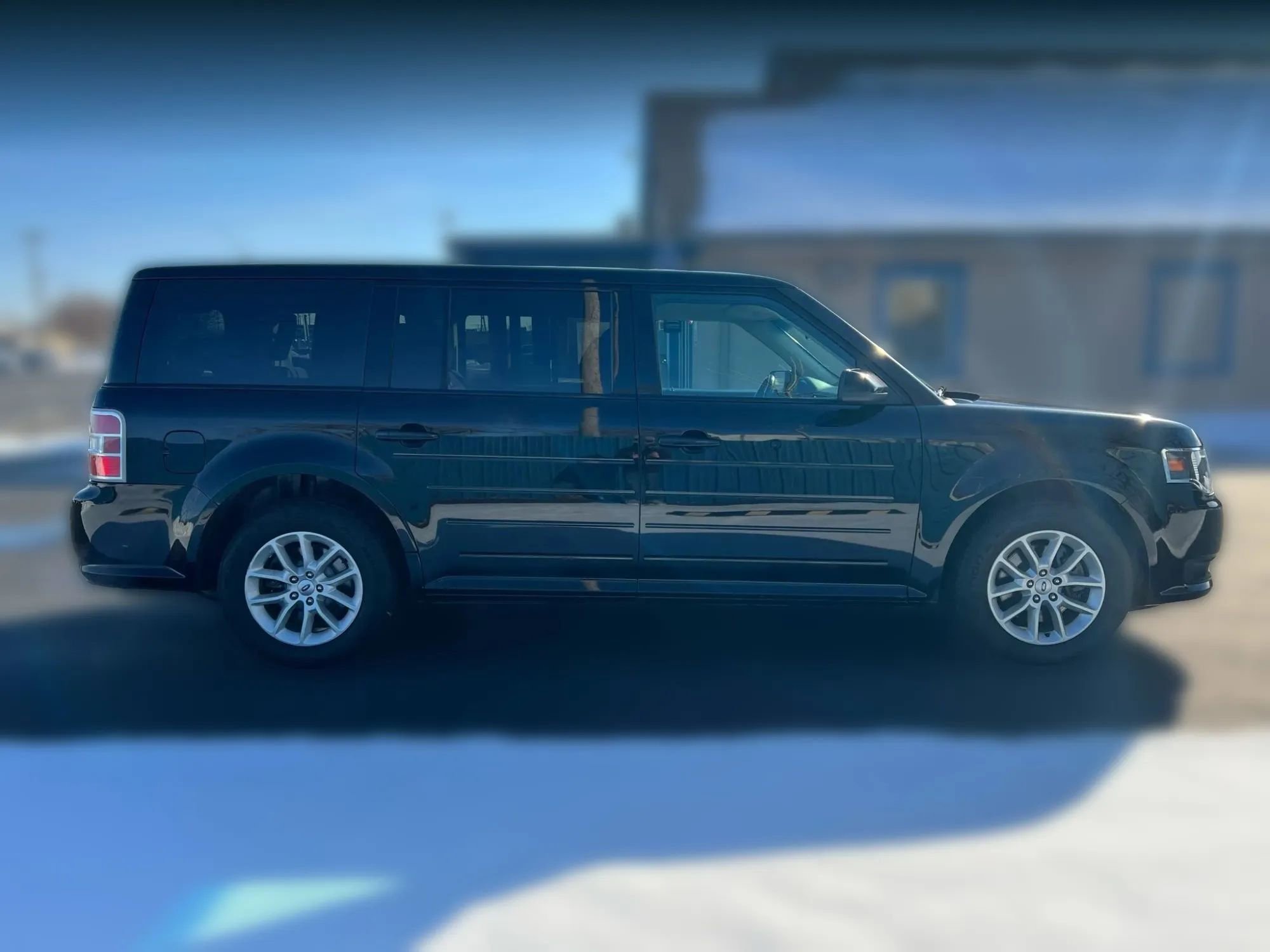 Used 2018 Ford Flex SE image 8