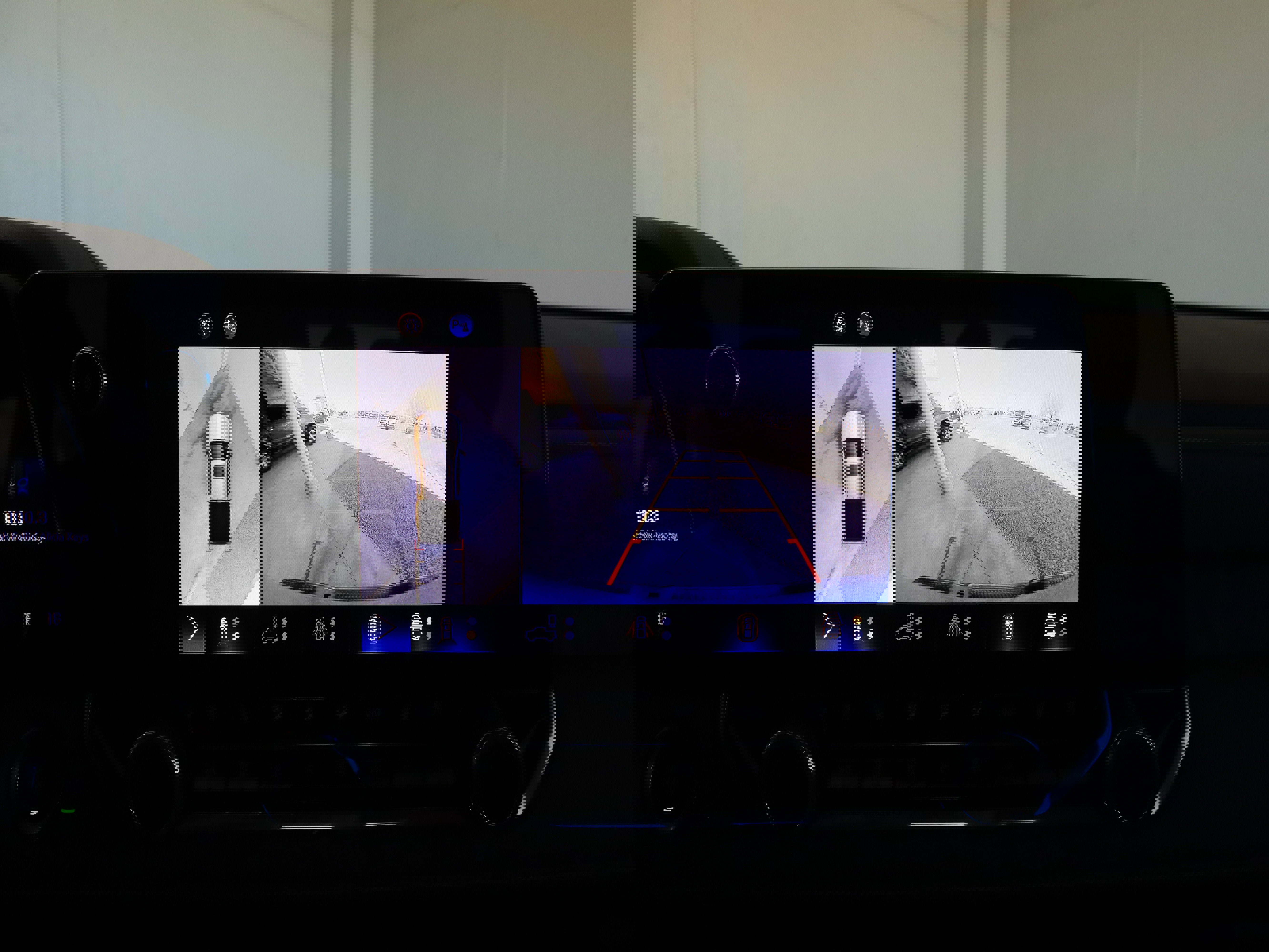 Used 2023 Chevrolet Colorado ZR2 w/ ZR2 Convenience Package III image 30