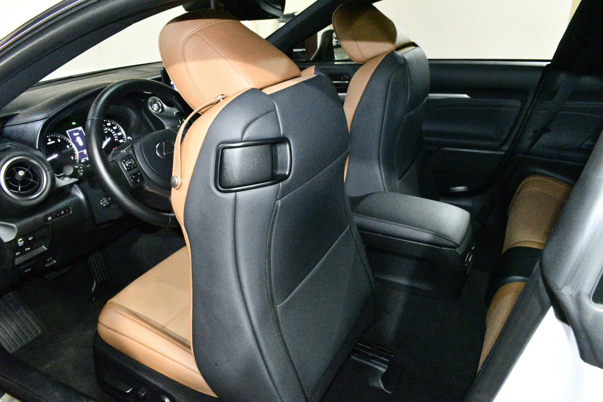 Used 2023 Lexus RC 350 Premium RWD image 15