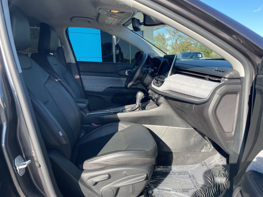 Used 2022 Jeep Compass Latitude image 25