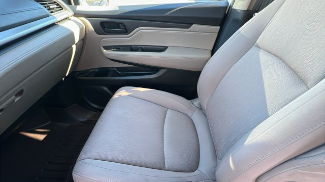 Used 2022 Honda Odyssey EX image 21