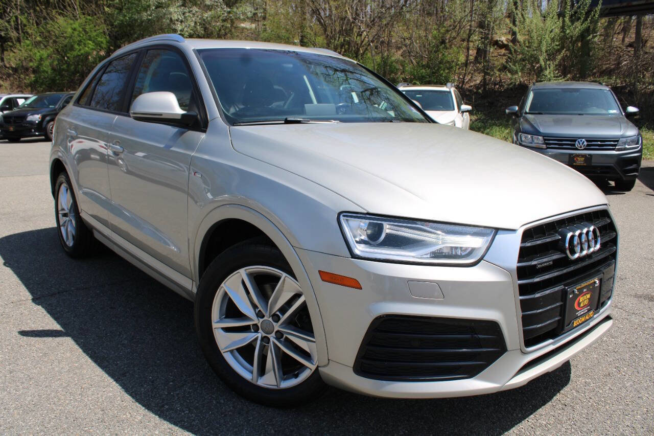Used 2018 Audi Q3 2.0T Premium w/ Convenience Package AWD/4WD image 4