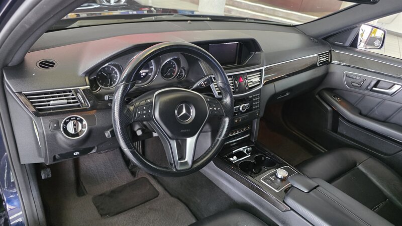 Used 2013 Mercedes-Benz E 350 4MATIC Sedan image 11