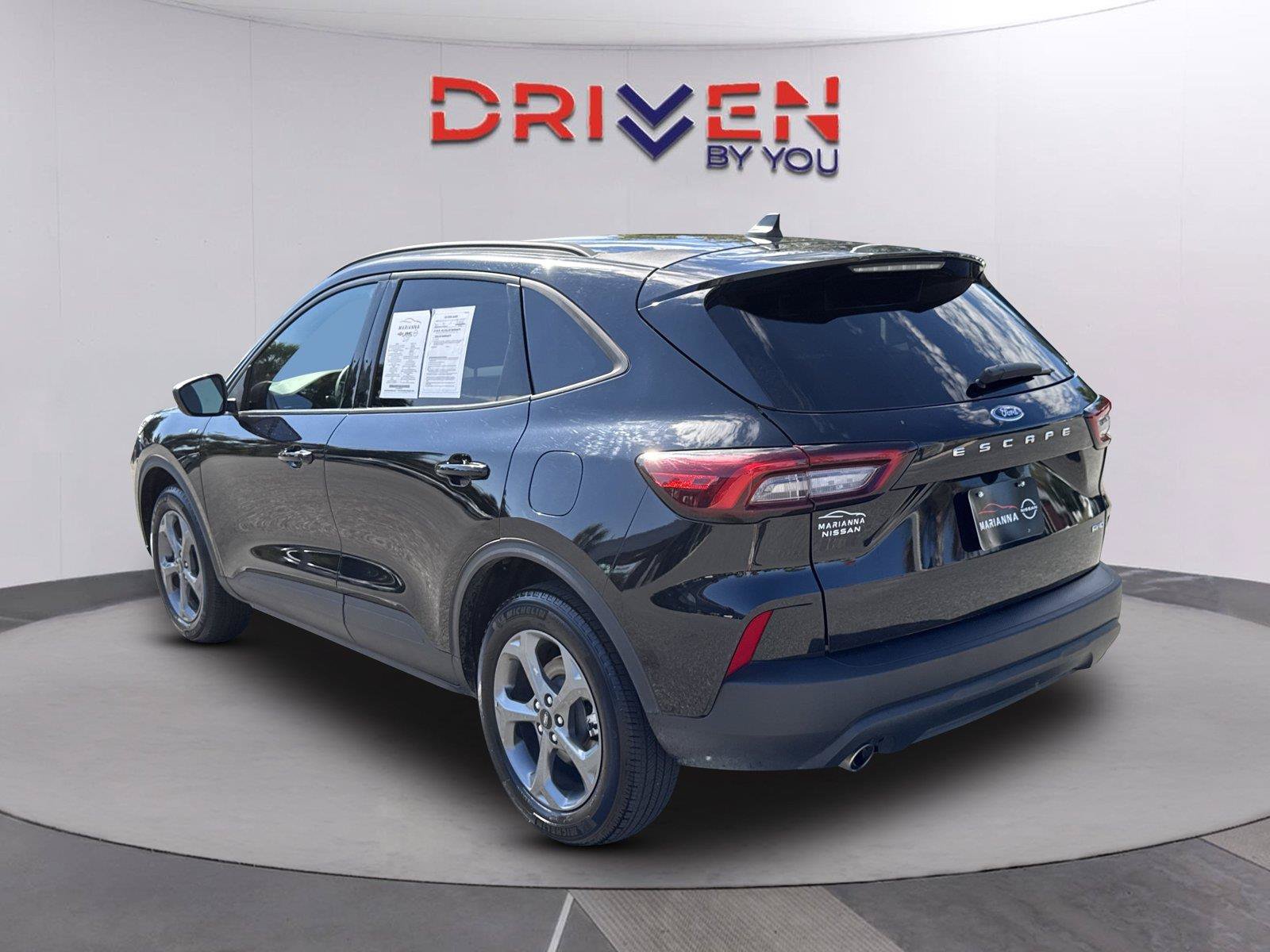 Used 2025 Ford Escape ST-Line AWD/4WD image 5
