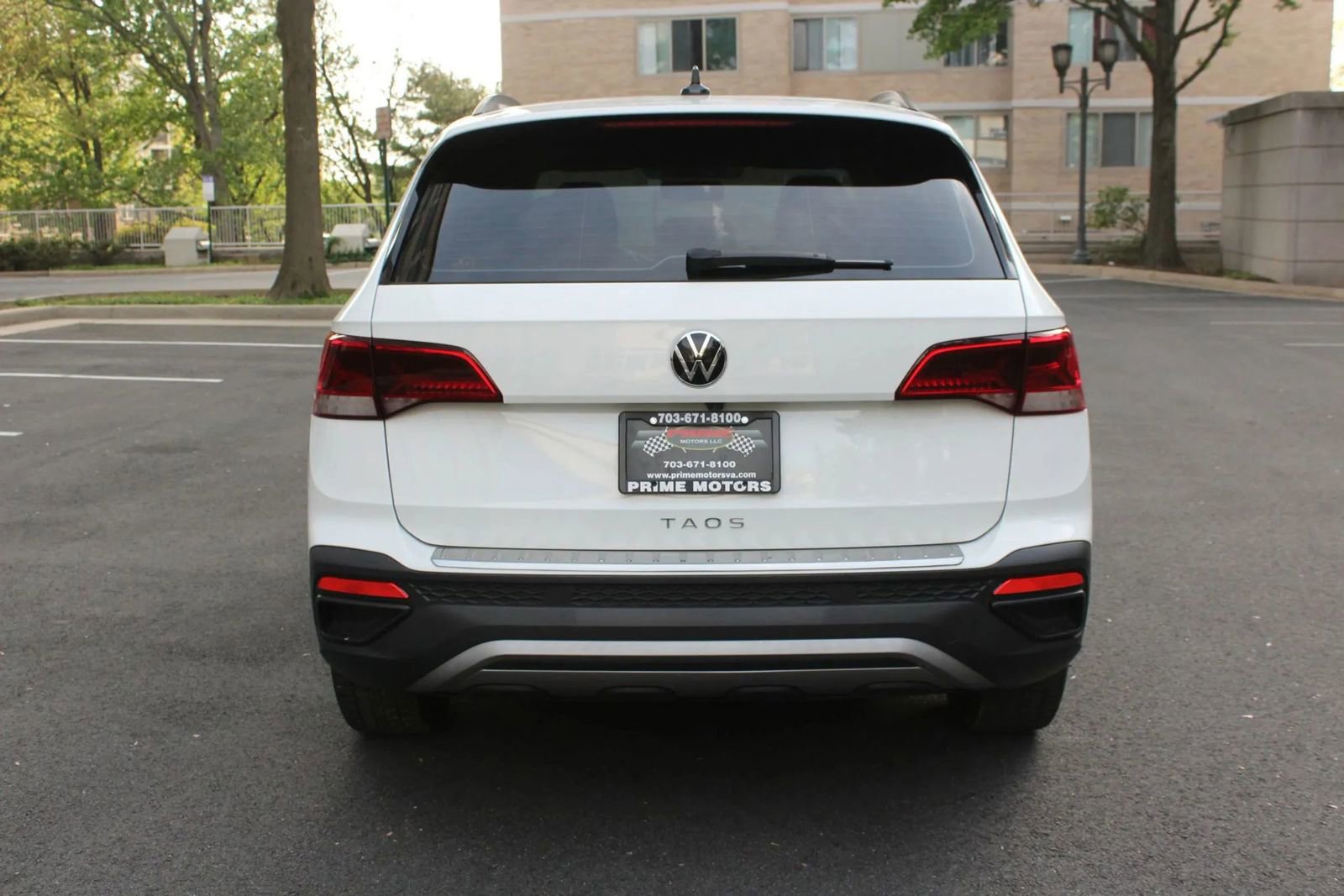 Used 2022 Volkswagen Taos S FWD image 8