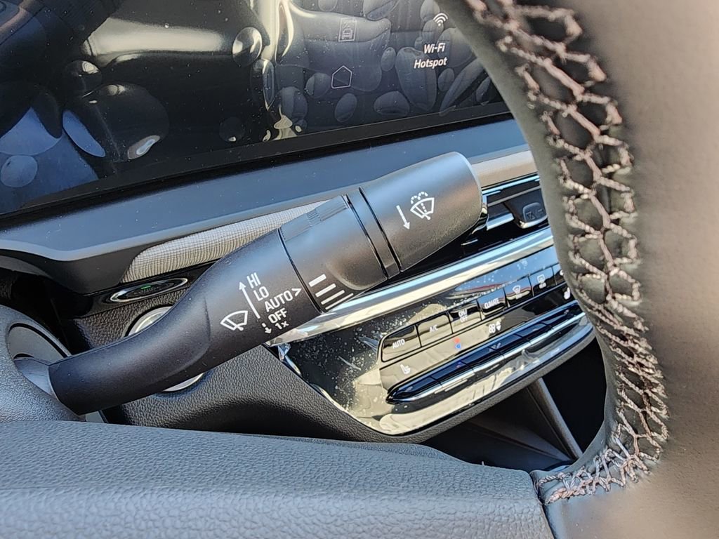 New 2026 Buick Envista Avenir image 23