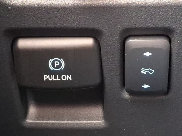 Used 2023 Ford Expedition Limited AWD/4WD image 24