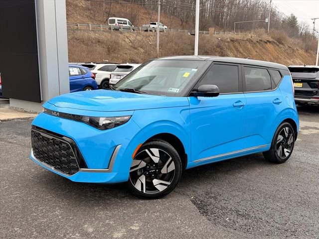 Certified 2023 Kia Soul GT-Line image 2