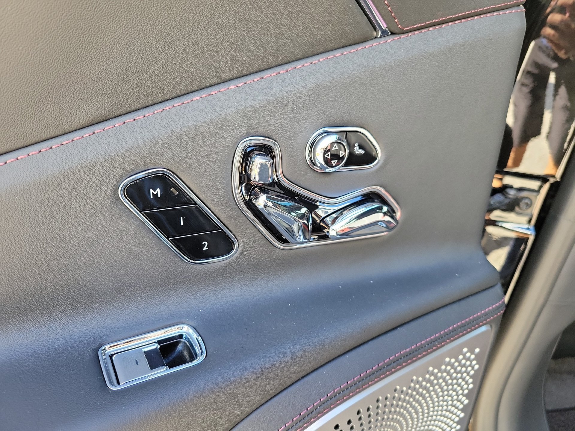 New 2027 Bentley Flying Spur Speed AWD/4WD image 15