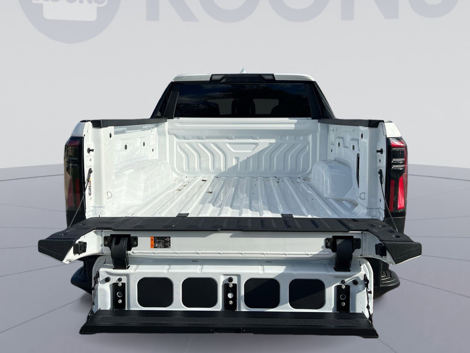 New 2026 GMC Sierra EV Elevation image 24