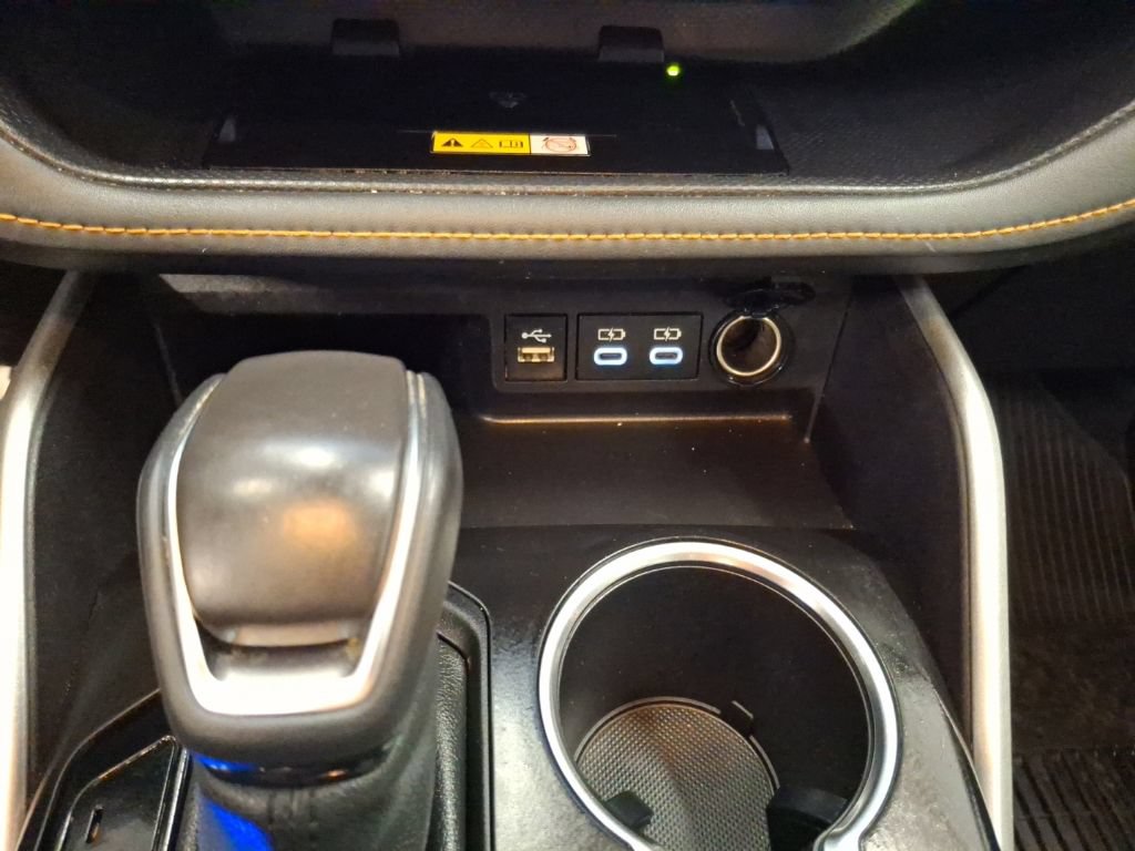 Used 2023 Toyota Highlander Bronze Edition AWD/4WD image 27