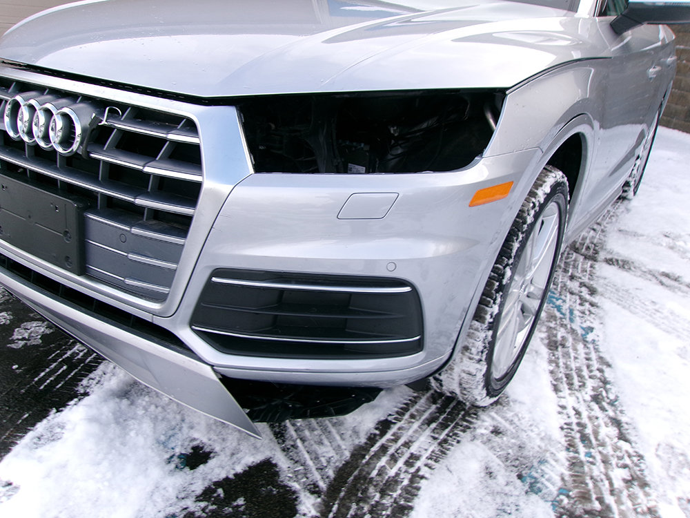 Used 2020 Audi Q5 2.0T Premium Plus w/ Premium Plus Package AWD/4WD image 2