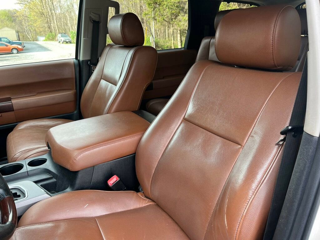 Used 2013 Toyota Sequoia Platinum AWD/4WD image 23