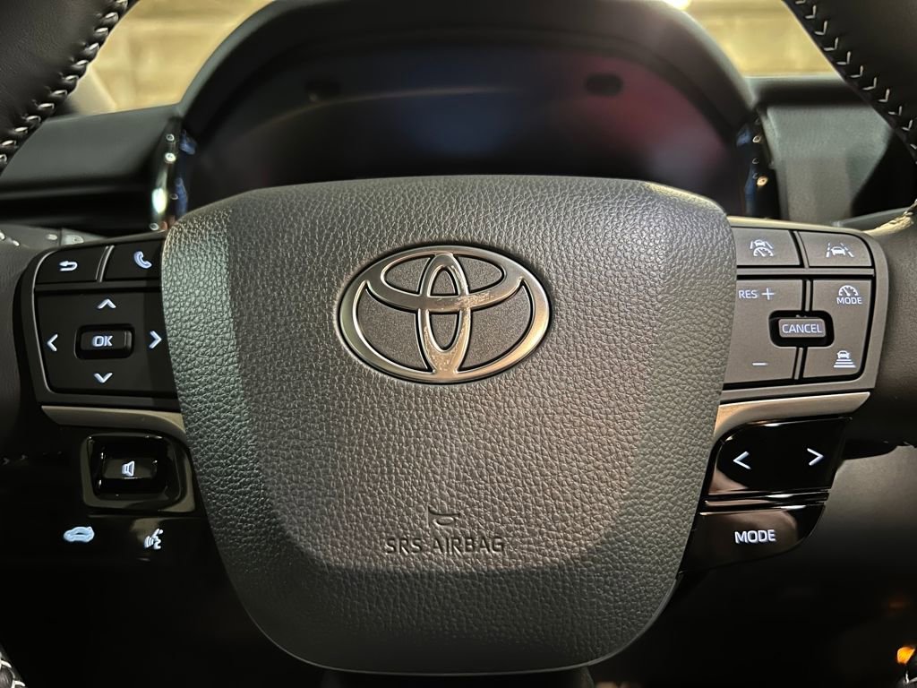 New 2026 Toyota Camry SE image 30