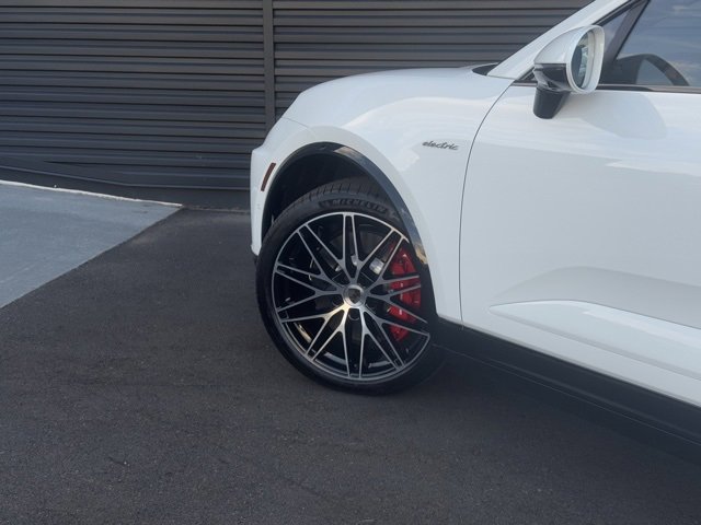 New 2025 Porsche Macan Turbo Electric image 12