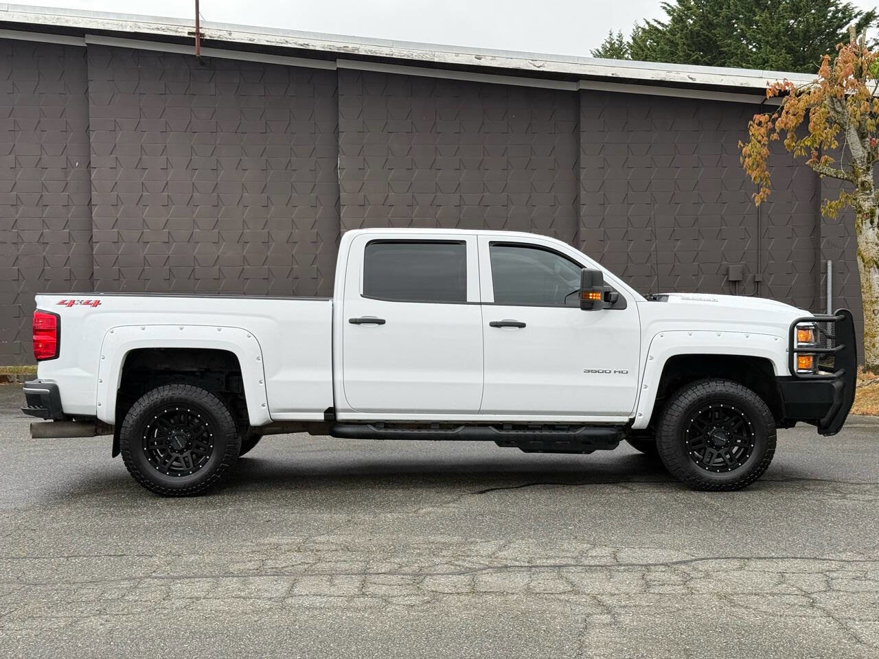 Used 2019 Chevrolet Silverado 3500 W/T w/ WT Convenience Package AWD/4WD image 4