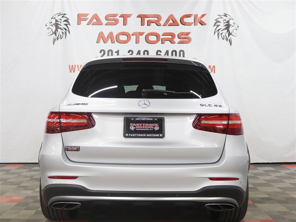 Used 2018 Mercedes-Benz GLC 43 AMG 4MATIC image 5