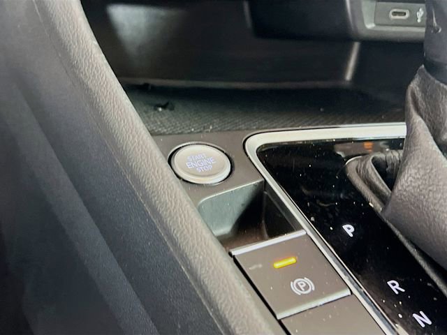 Used 2020 Volkswagen Jetta SE image 15