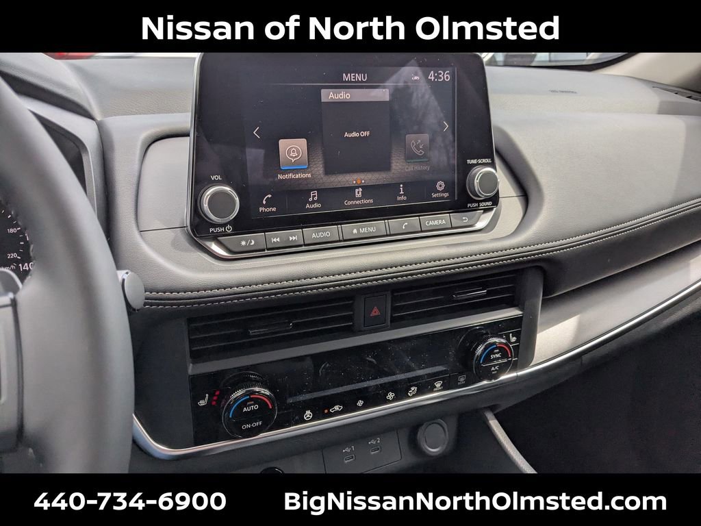 New 2026 Nissan Rogue SV w/ Cold Weather Package AWD/4WD image 16