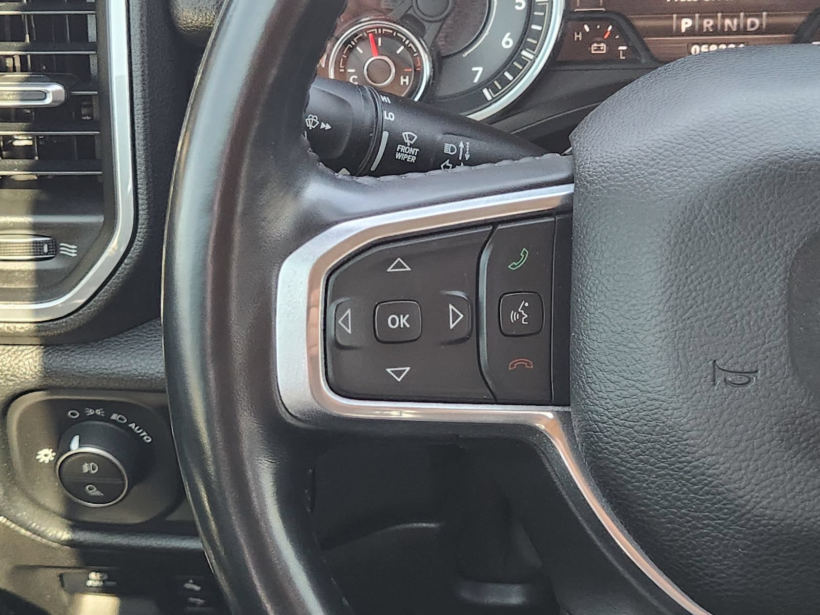 Used 2021 RAM 1500 Laramie w/ Laramie Southwest Edition RWD image 28