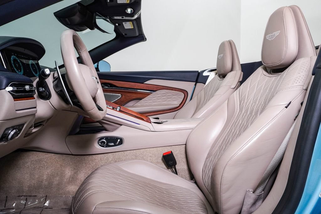 Used 2024 Aston Martin DB12 Convertible RWD image 23