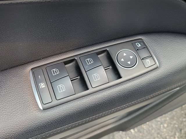 Used 2012 Mercedes-Benz E 550 Cabriolet image 14