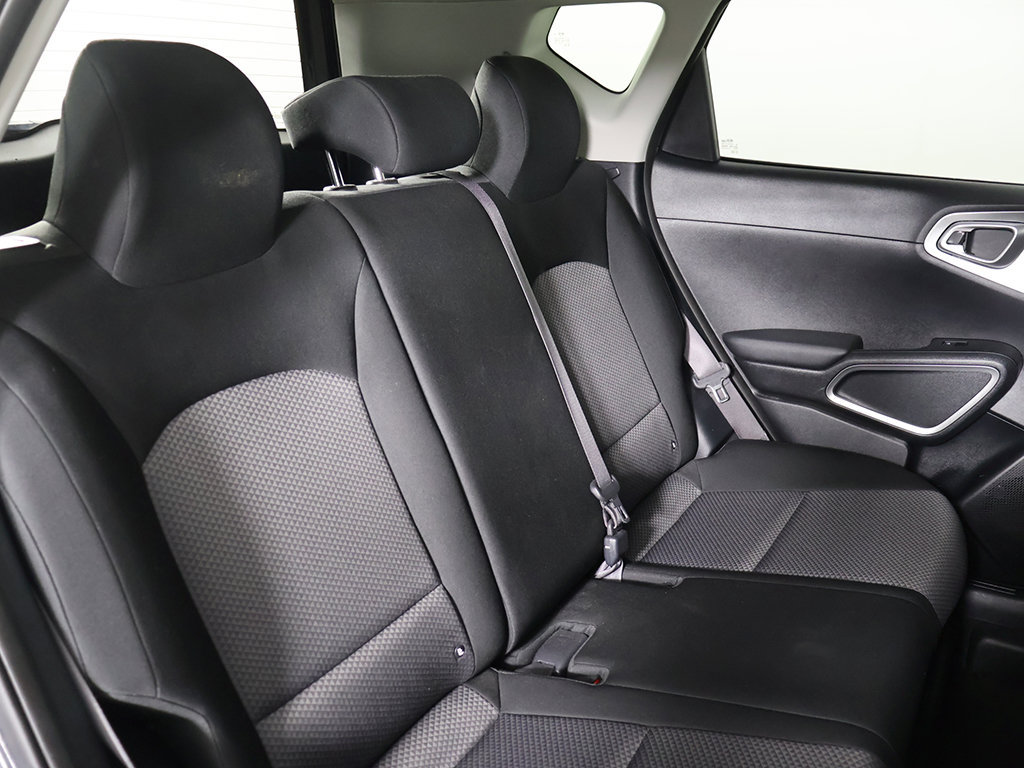 Used 2020 Kia Soul LX FWD image 26