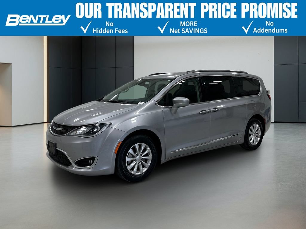 Used 2018 Chrysler Pacifica Touring-L