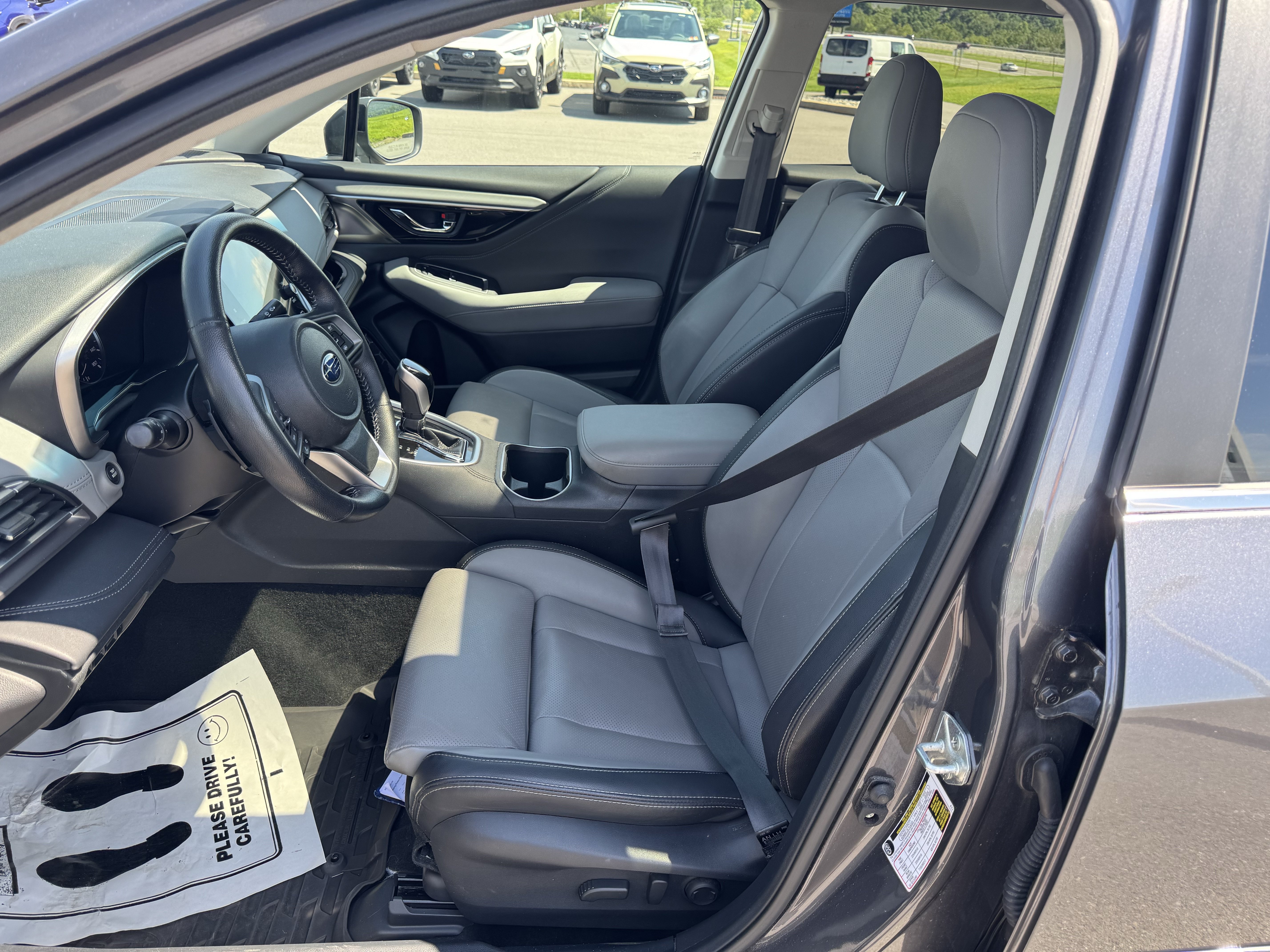 Used 2022 Subaru Outback Limited AWD/4WD image 12