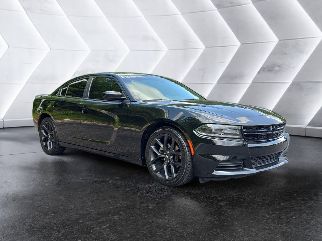 Used 2021 Dodge Charger SXT w/ Blacktop Package image 7